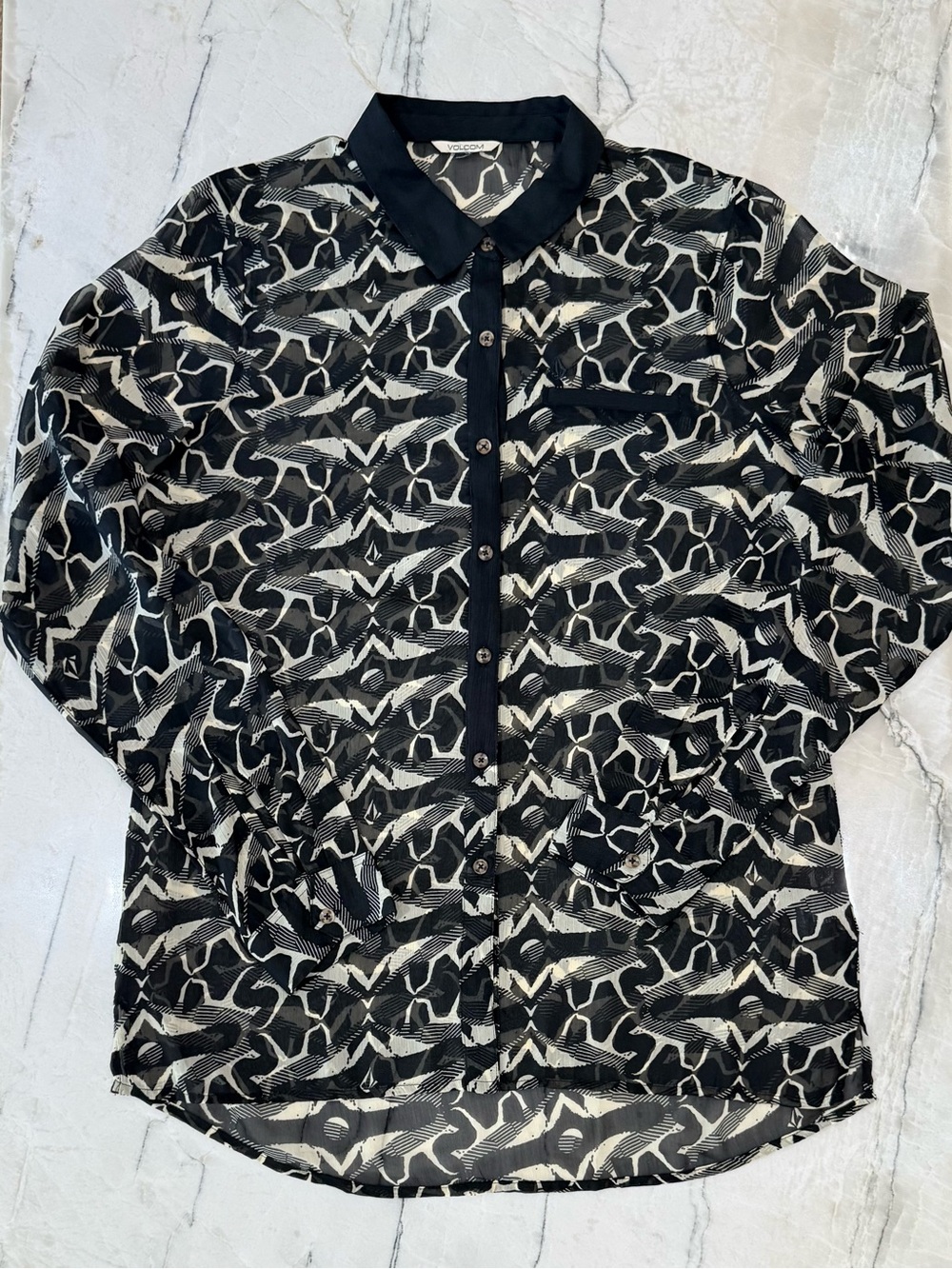 Volcom Semi-Sheer Black & Cream Patterned Button-Up Blouse - size XL